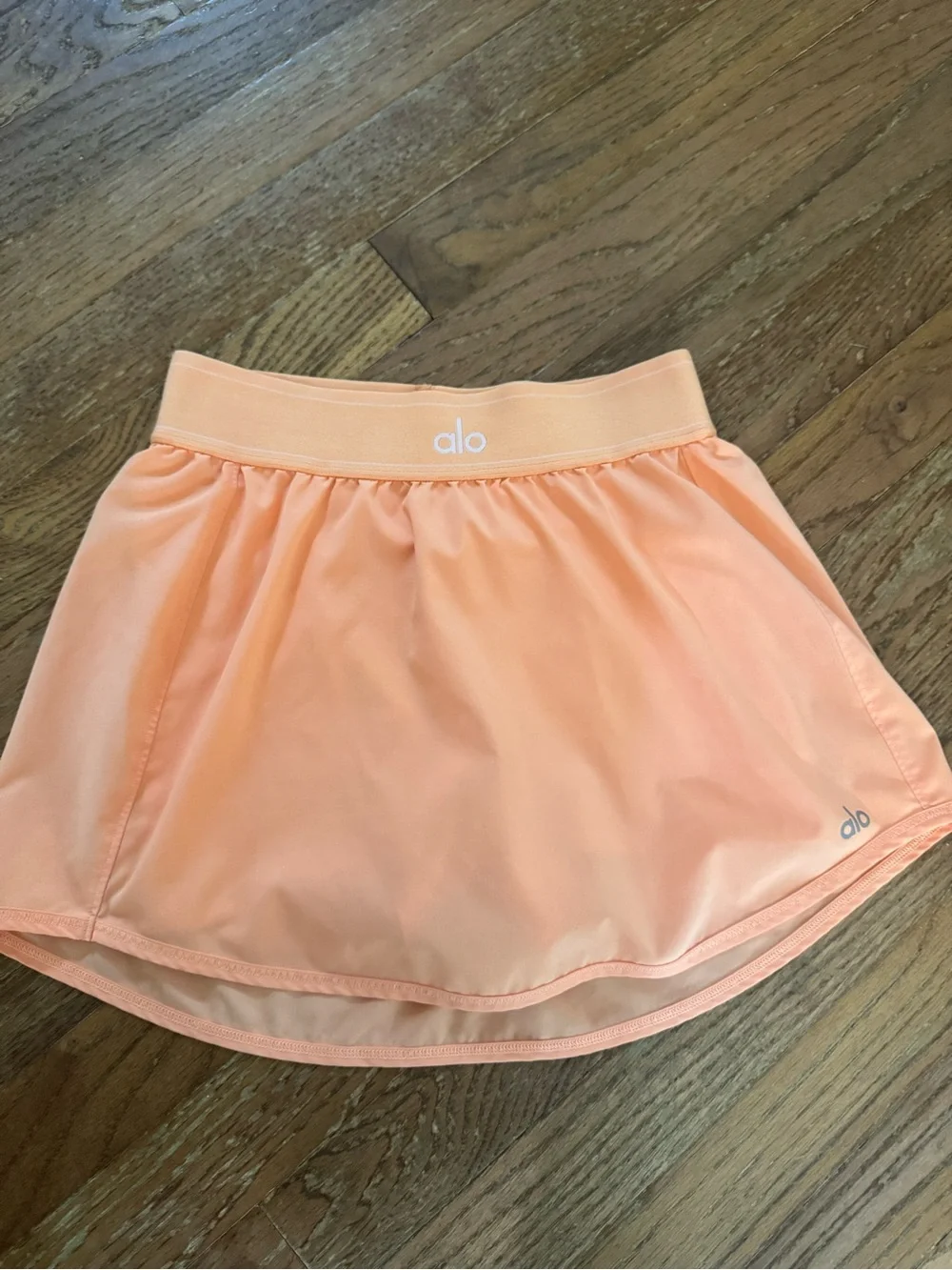 ALO Yoga Peach/Coral Athletic Skirt